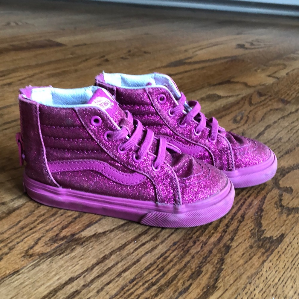 GUC Vans, toddler high top. Dark pink glitter. Size 8
